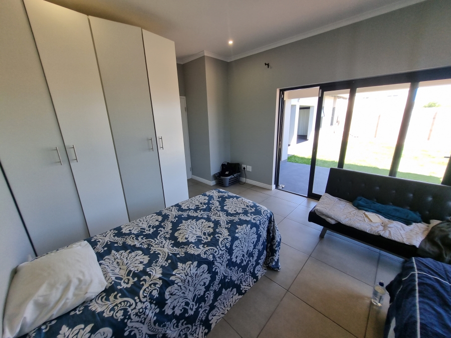 3 Bedroom Property for Sale in Country Club Western Cape